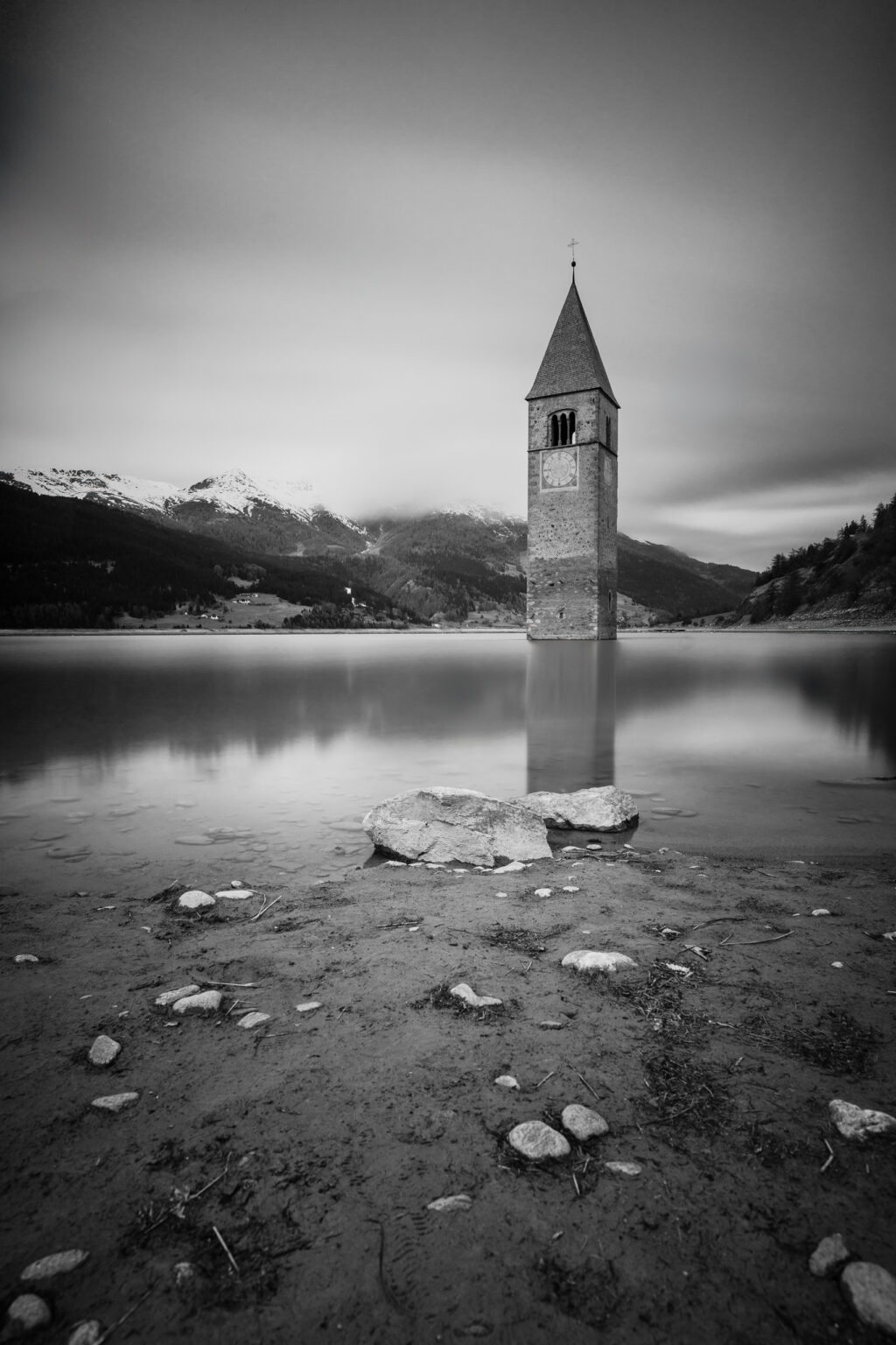 Kirche im Wasser Suedtirol
